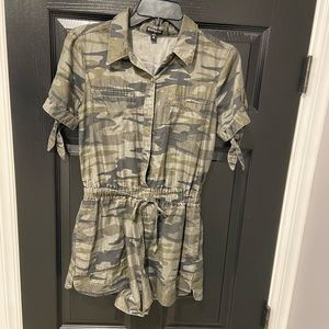 Express shorts romper